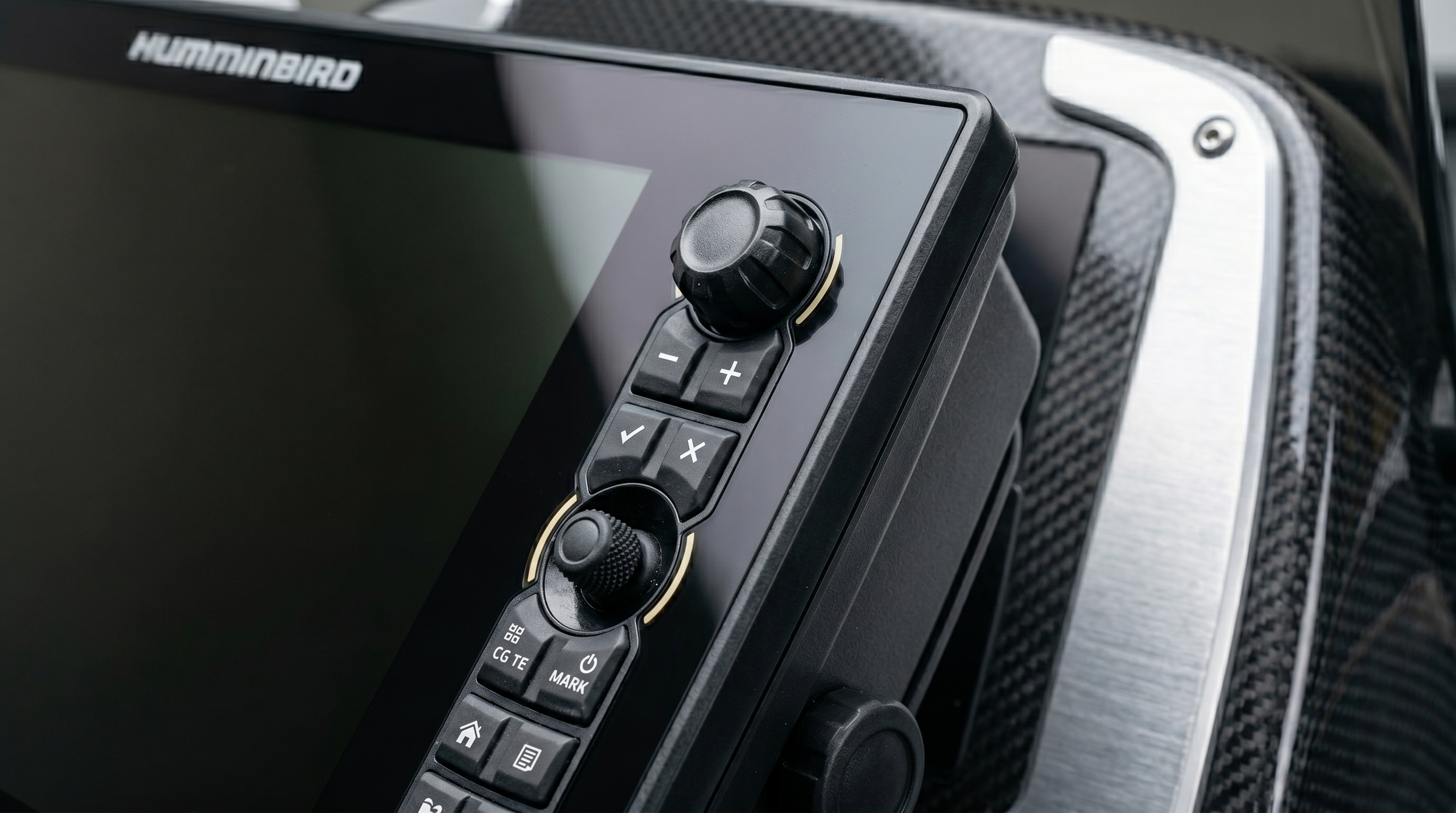 Humminbird SOLIX 10 G3 Cross Touch keypad and rotary dial controls